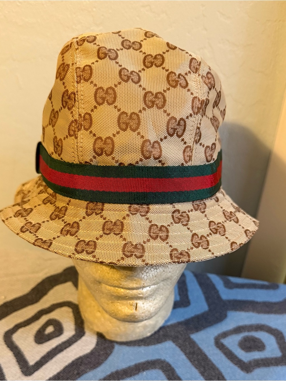 Gucci GG canvas bucket hat